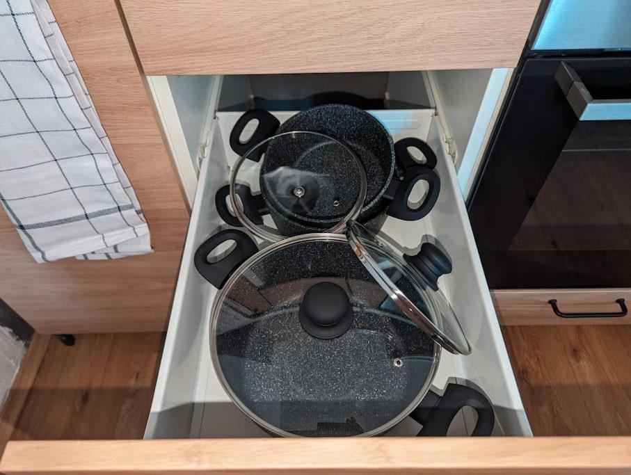 Zentrales Studio-Apartment In Linz, Arbeiter-Hit Екстериор снимка